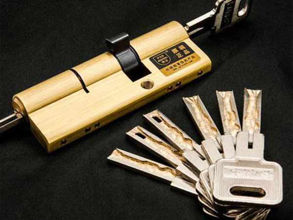 调兵山24小时上门开锁公司